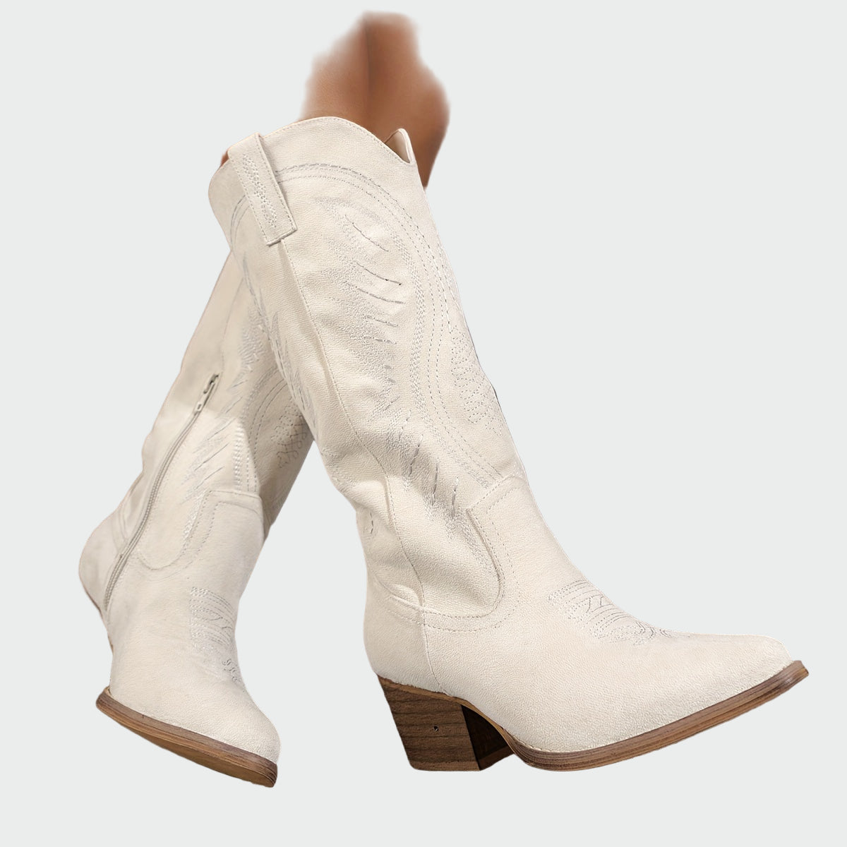 Ella - Stylové vyšívané western boty